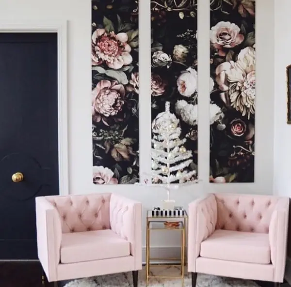 Кресла и декоративные стулья