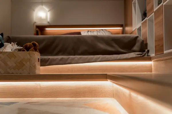 Детская с балкончиками в мансарде