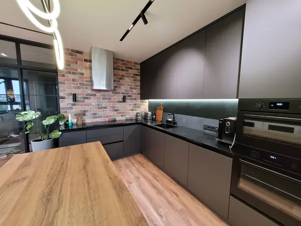 Кухня в лофт интерьере