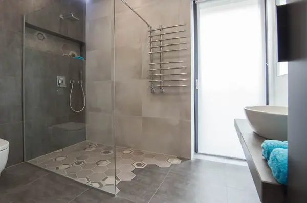 Современная ванная комната