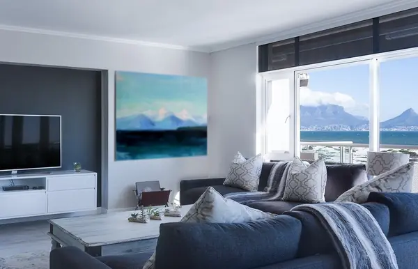 Картина в современном интерьере