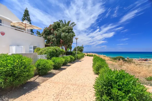 Вилла на берегу моря Кипр, Пафос