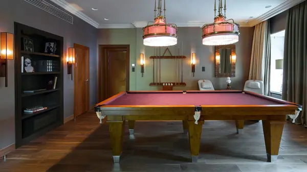 бильярдная на Никитском бульваре