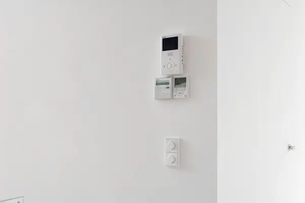 Коттедж в поселке "N"