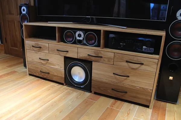 Тумба для HiFi (комод)