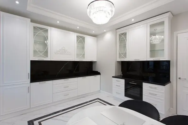 ул. Эльдара Рязанова, 2