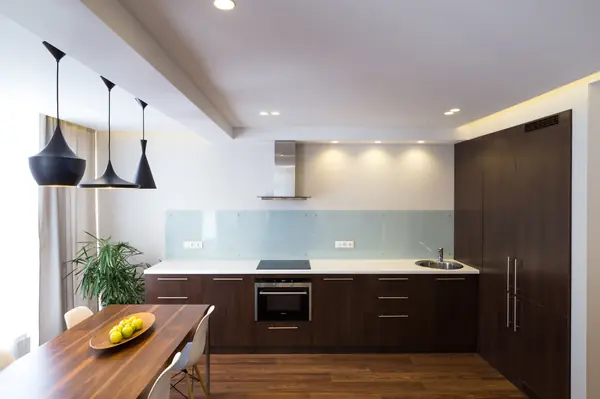 КВАРТИРА ДЛЯ ХОЛОСТЯКА