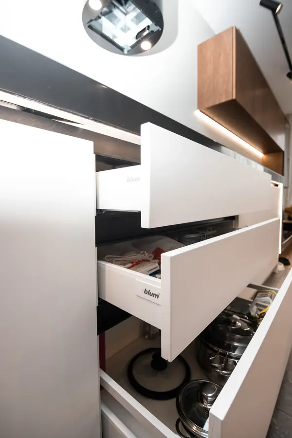 Кухня-гостиная в стиле минимализм