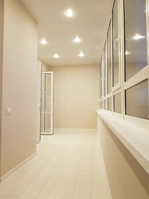 Отделка балкона под кабинет