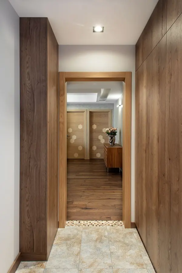 Шкаф в прихожей/система хранения.