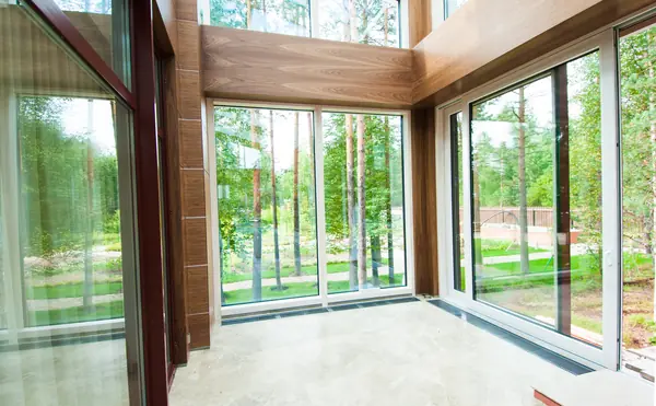 Остекление коттеджа в Ленинградской области