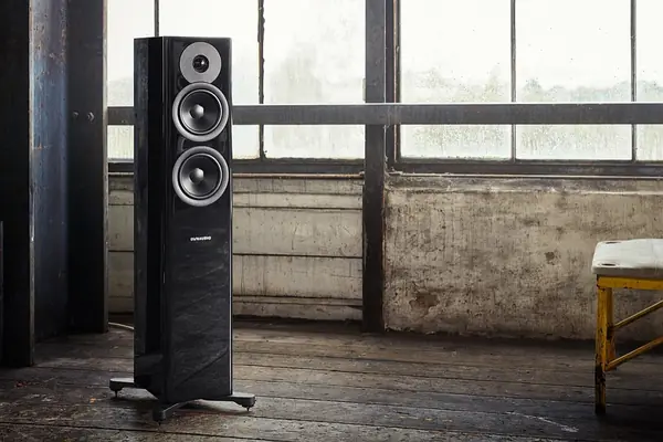 Hi-Fi оборудование в интеотерах.