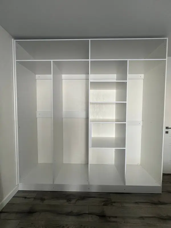 Стильный шкаф (сборка в деталях)