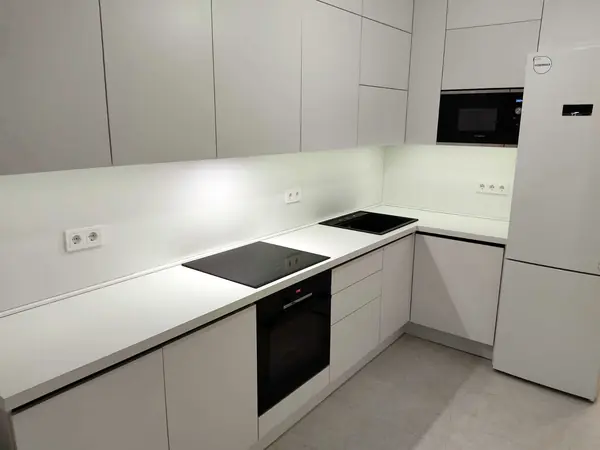 Угловая кухня "PROFILO bianco"