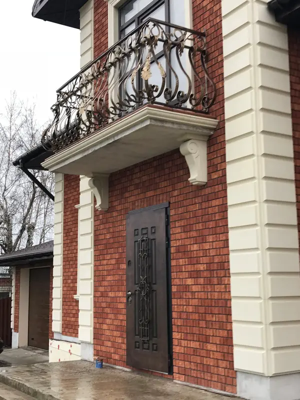 Кованый балкон