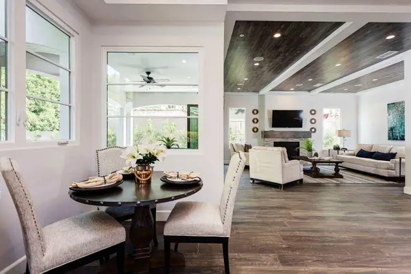 Студио Сити - Лос Анджелес. Дом и дизайн в средиземноморском стиле.