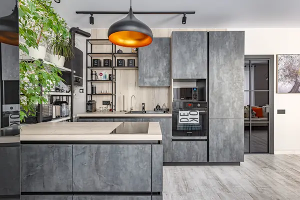 Кухонная зона в современном стиле в ЖК САМПО, общий вид