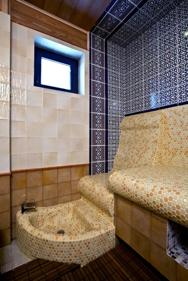 Офуро, сталактиты и банный дух. Проект для телепередачи «Дачный ответ».