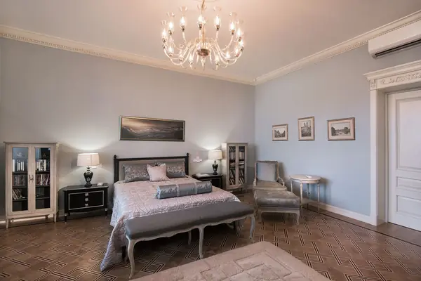 Дом в Миллениум Парк. Элитная мебель