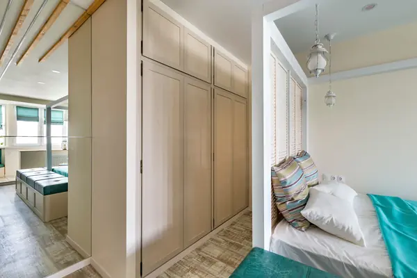 РАССВЕТ НАД ОКЕАНОМ. Школа ремонта (ТНТ)