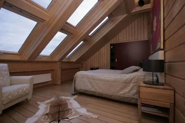 Мансарда из дерева