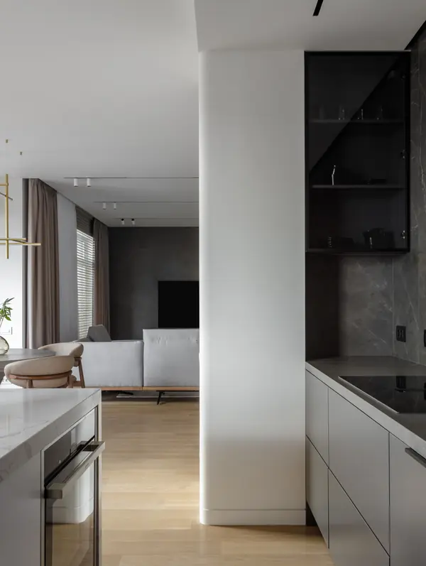 Квартира на набережной