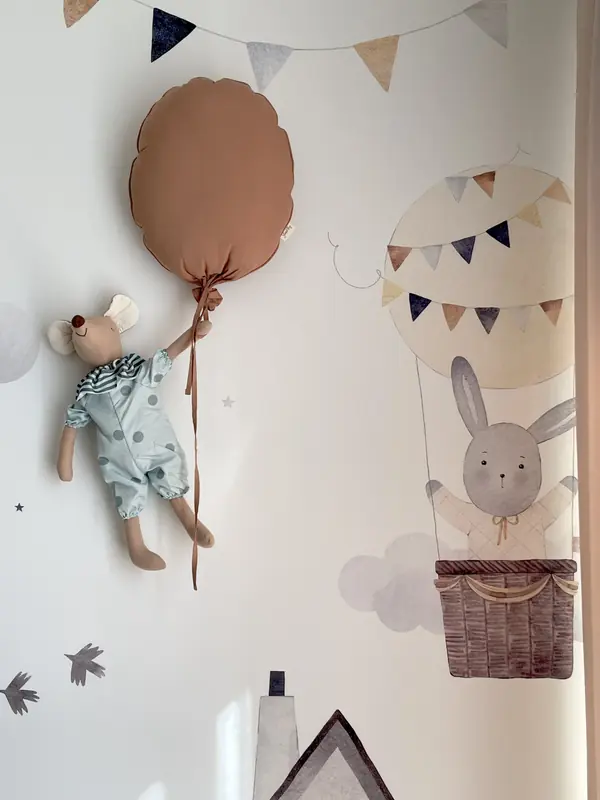 Интерьер детской комнаты для девочки