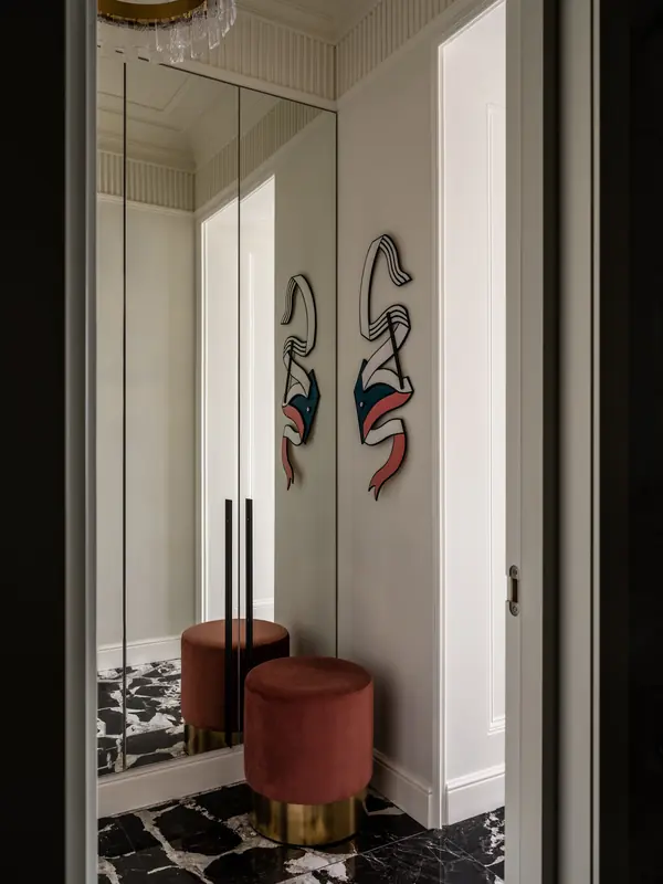 Светлая студия