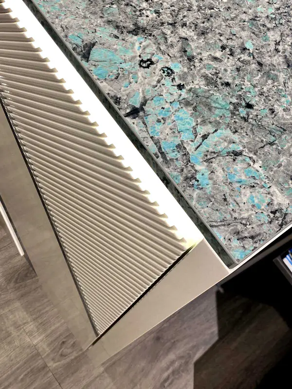 Кухня "PROFILO metallo mix"