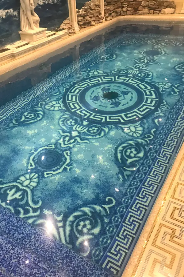 Бассейн «Синий ковер»