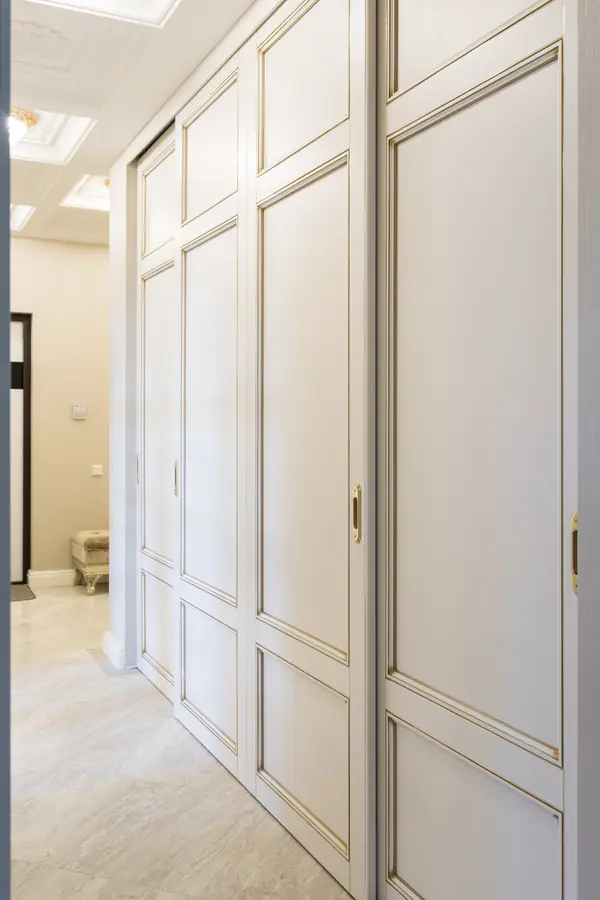 Наличная фасады