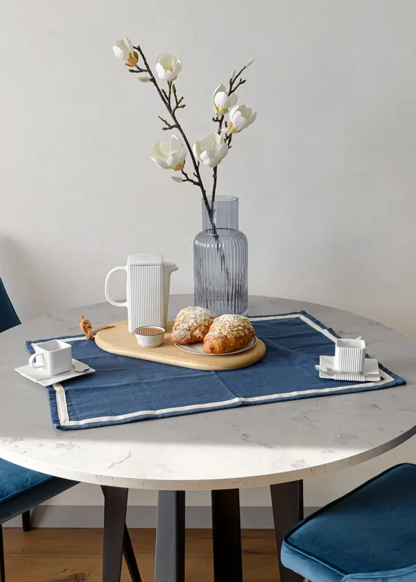 Синие акценты