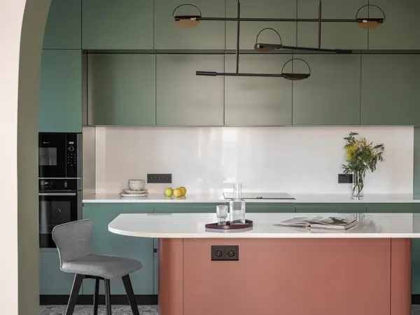 Квартира для молодой пары с 2 дочками