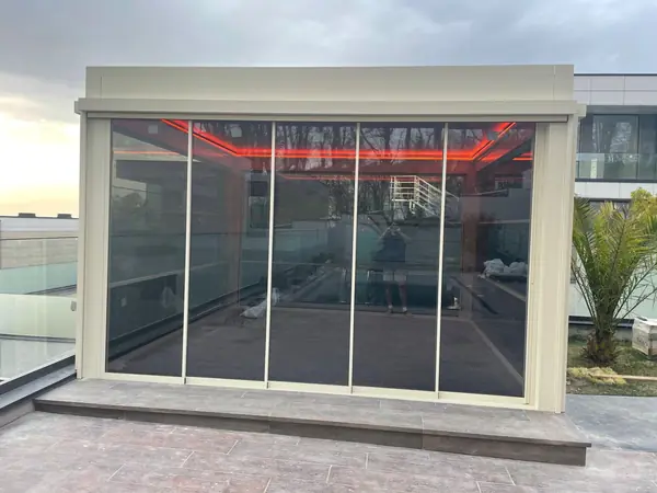 биоклиматическая пергола сдвижная