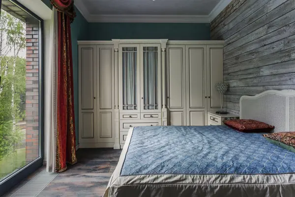 ЛОФТ С ИСТОРИЕЙ