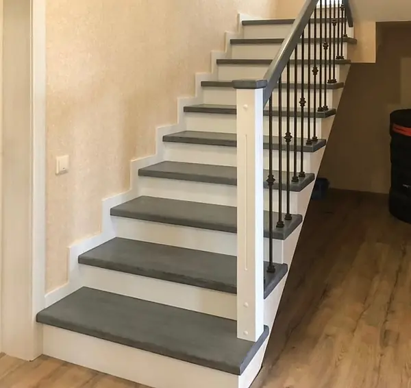 Лестница Юрия в пос. Мещерское