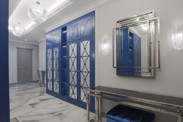 Интерьерная фотосъемка трехкомнатной квартиры на Крестовском