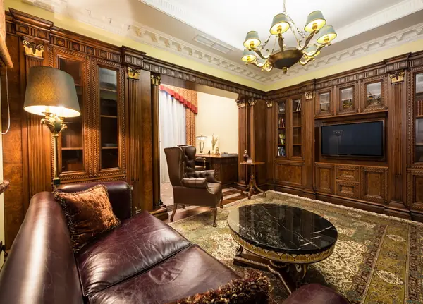 Итальянский кабинет