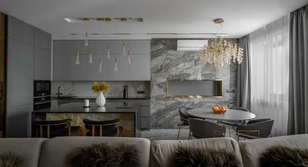 Реализация мебели на ул. Белинского