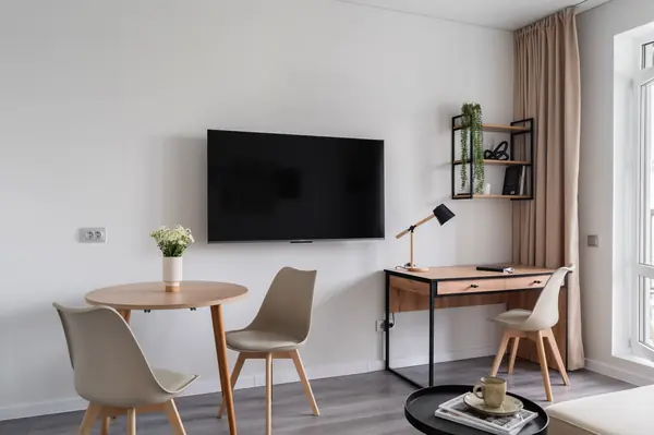 Парадный ансамбль, 2евро, 32м2