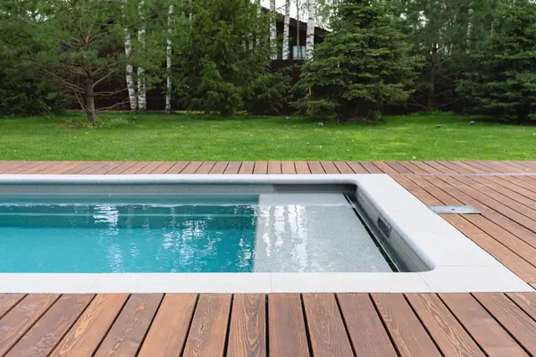 Строительство и внутренняя отделка частного дома в современном стиле