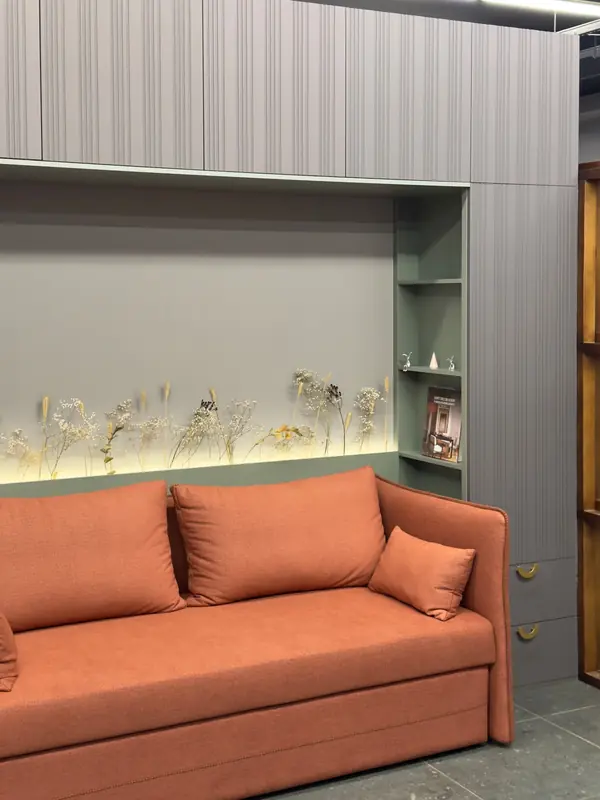 П-образный шкаф в шоуруме