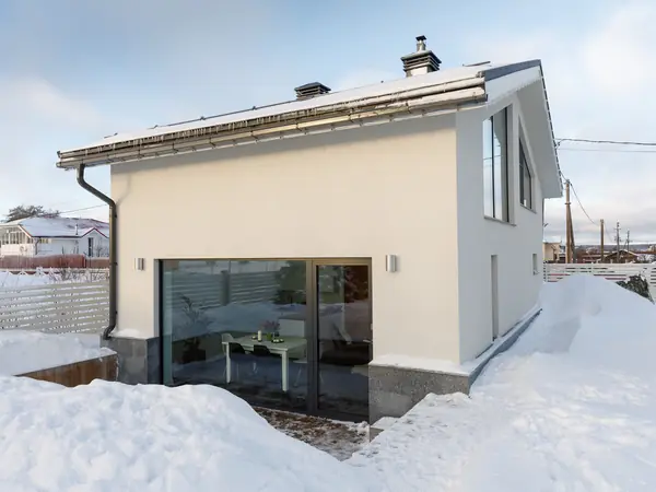 ЗАГОРОДНЫЙ ДОМ В ПОСЕЛКЕ «ОСТРОВ»