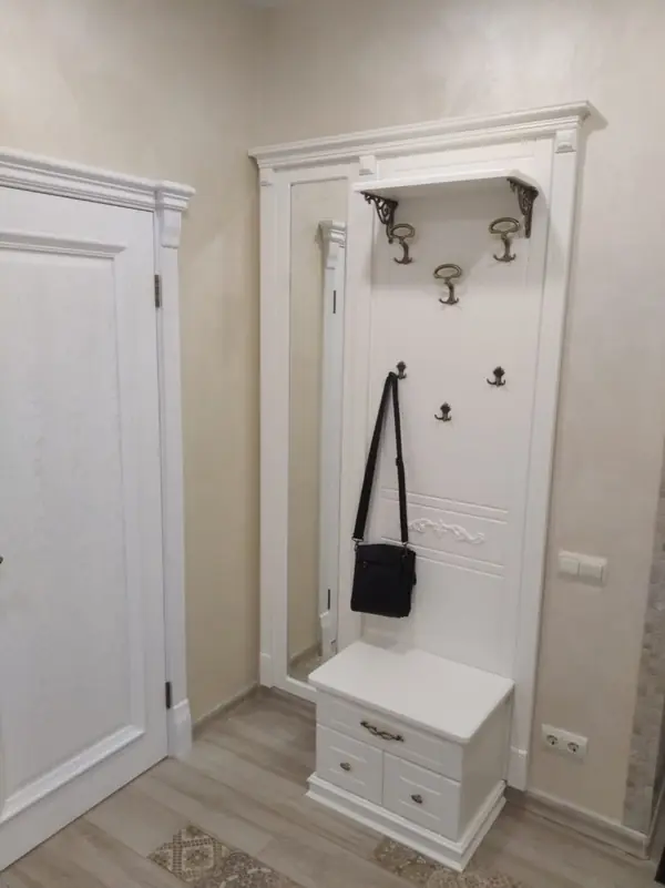 Прихожая в загородном доме