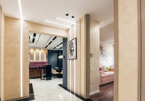 Интерьер трехкомнатной квартиры в современном стиле