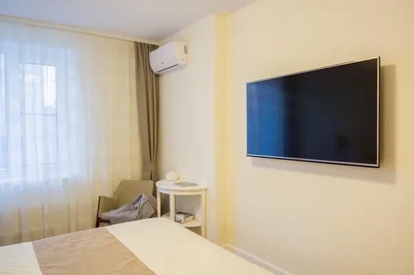 Лаконичная квартира для молодого человека 68кв.м