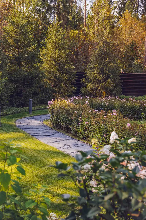 Архитектурное Решение в Пейзажном Стиле