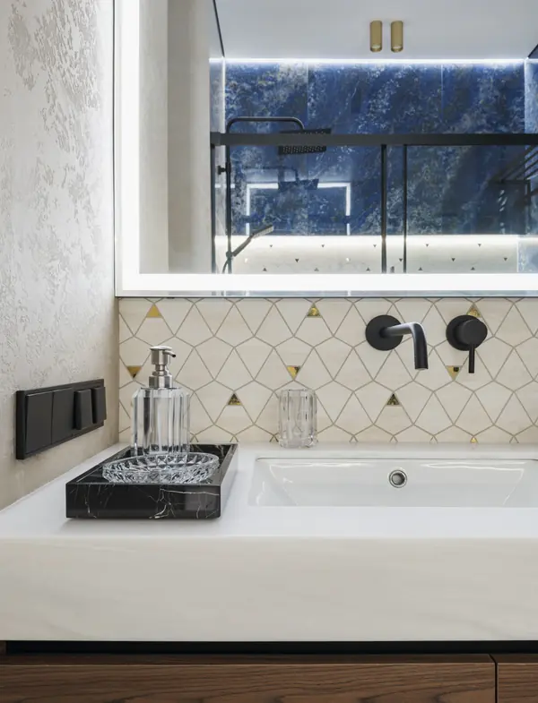 Реализация современной четырехкомнатной квартиры площадью 170 м²