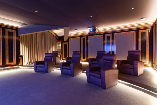 Домашний кинотеатр