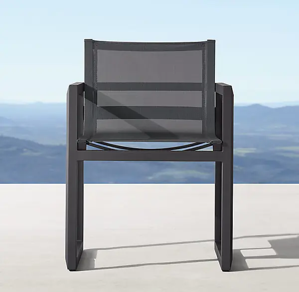 Столовая на открытом воздухе